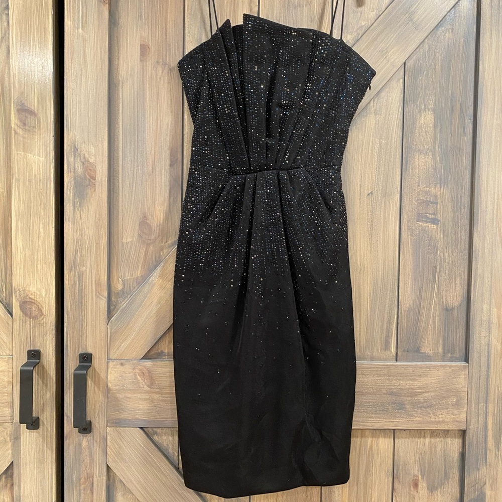 Elegant, Timeless & Chic Beaded Encrusted Giorgio Amani Cocktail Dress!